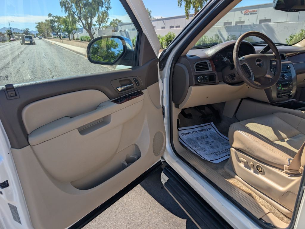 2011 GMC Yukon Image 7