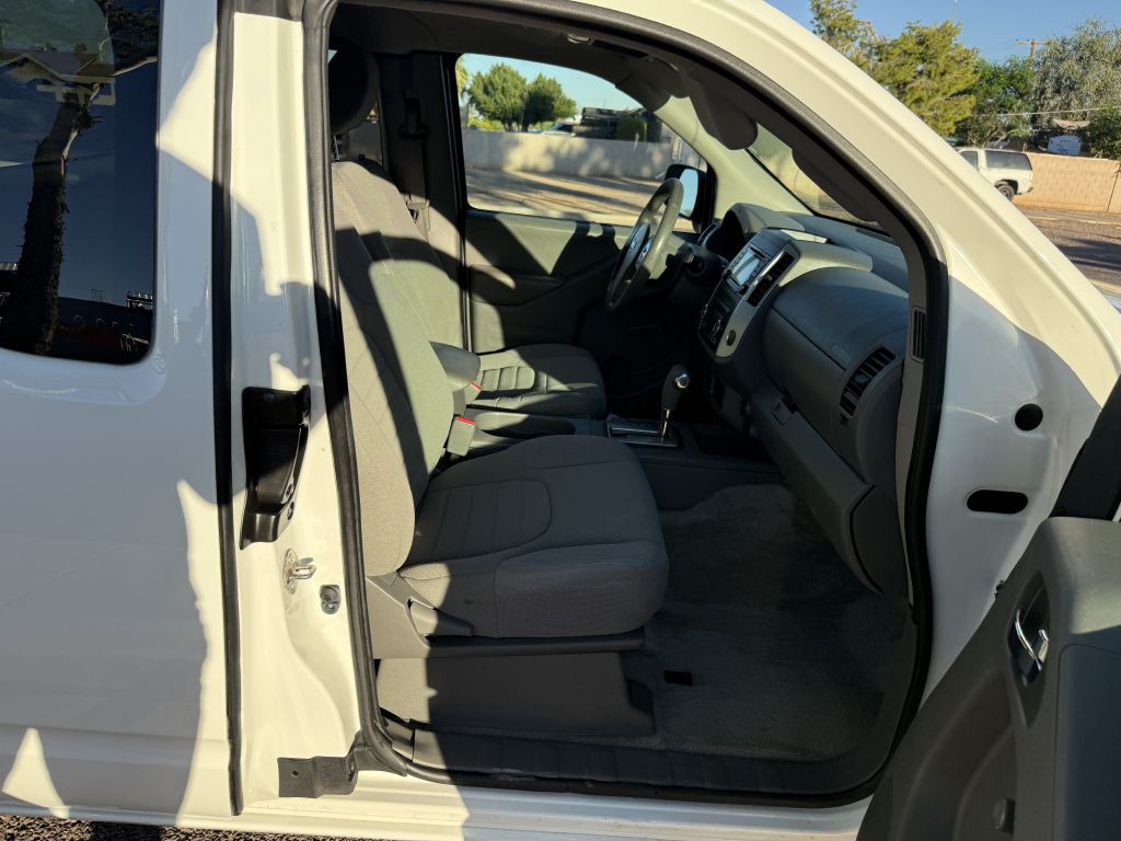 2018 Nissan Frontier Image 15