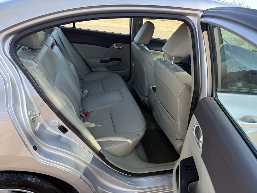 2012 Honda Civic Image 12