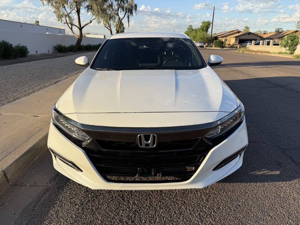2018 Honda Accord Image 2