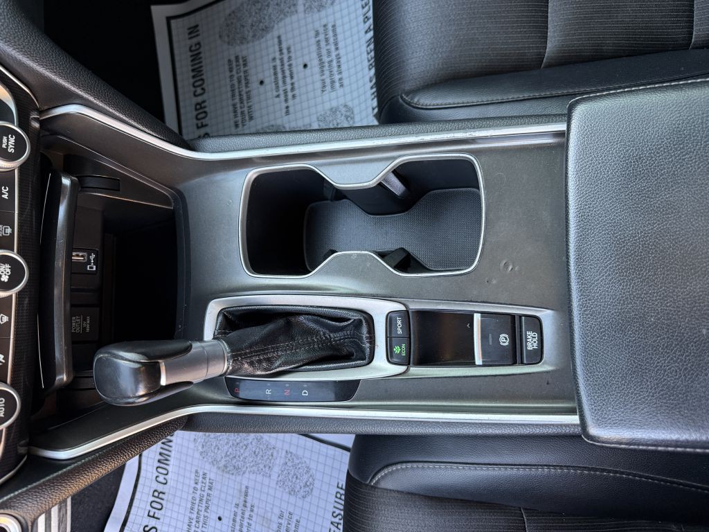 2018 Honda Accord Image 21