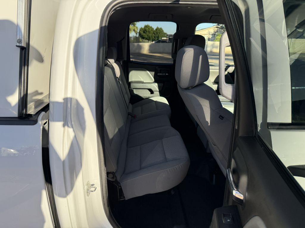 2018 Chevrolet Silverado 1500 Image 12