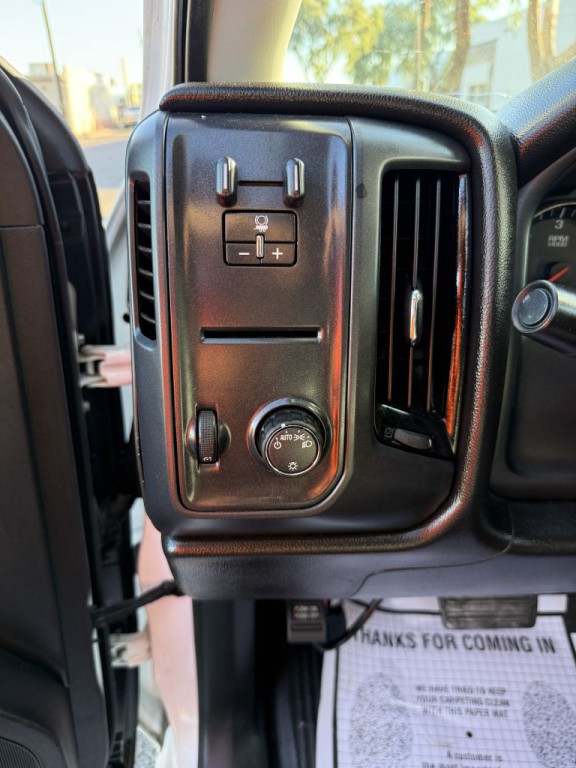 2018 Chevrolet Silverado 1500 Image 17