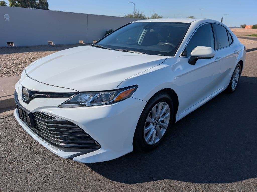 2020 Toyota Camry Image 1