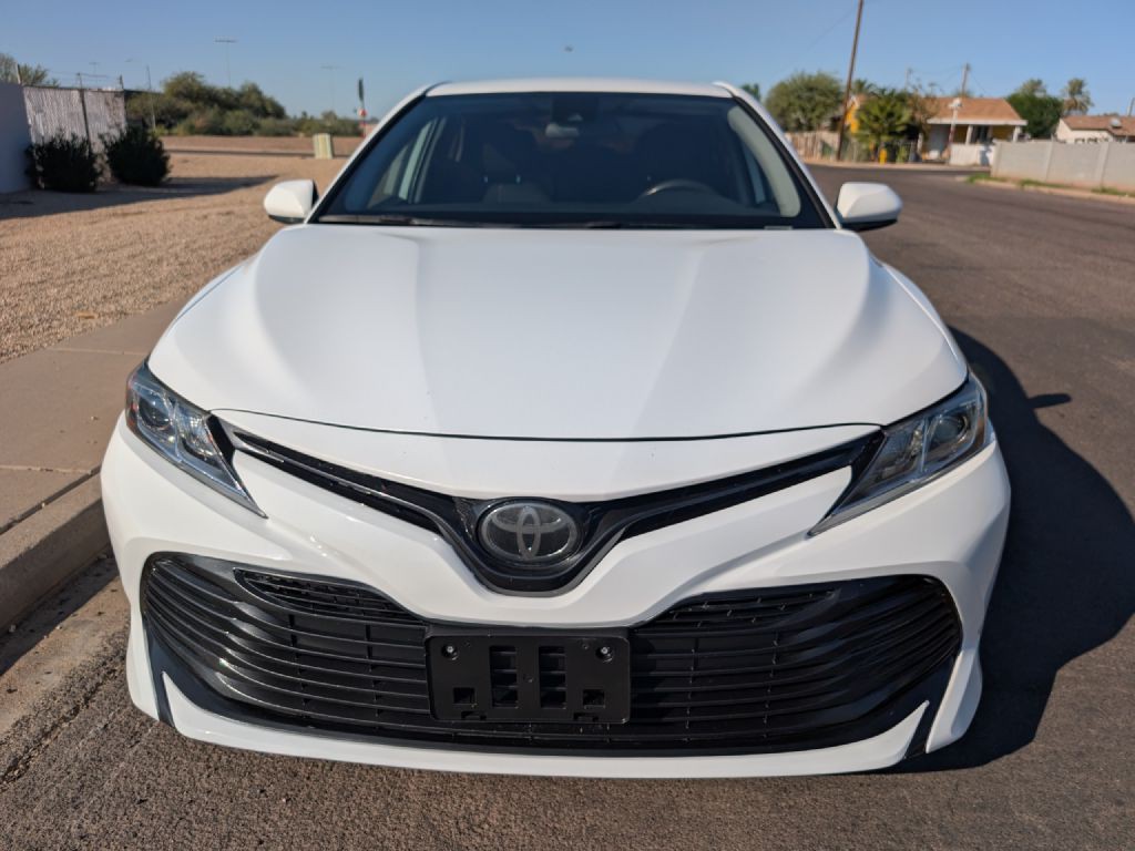 2020 Toyota Camry Image 2