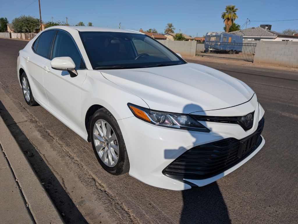 2020 Toyota Camry Image 3