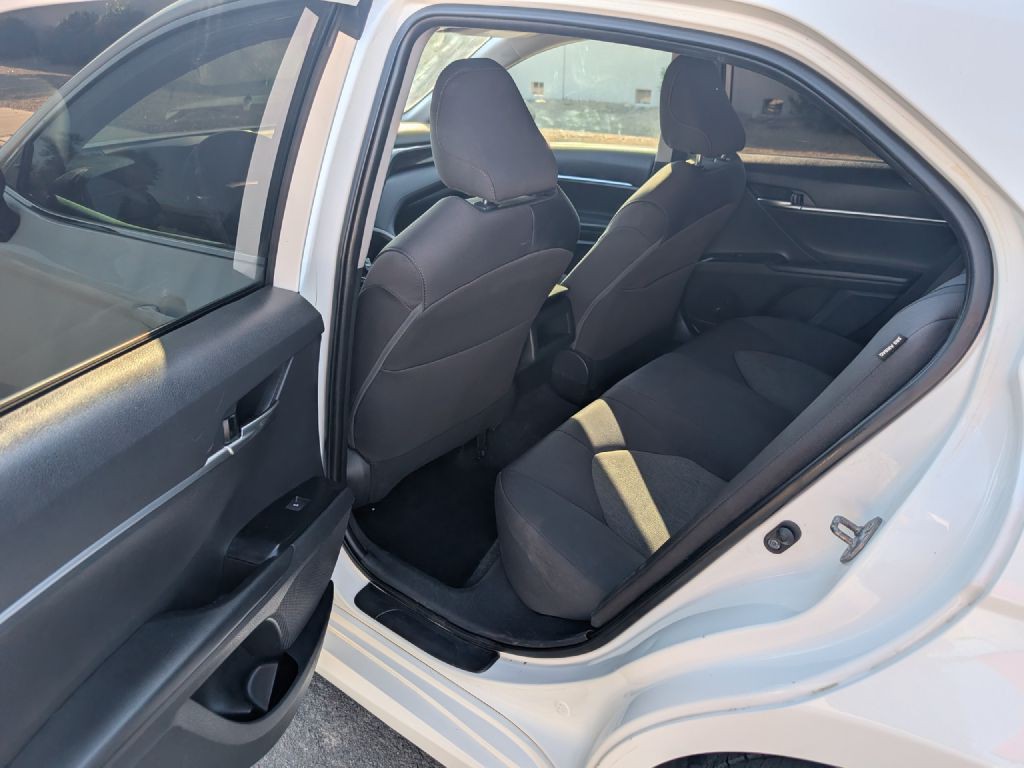 2020 Toyota Camry Image 10