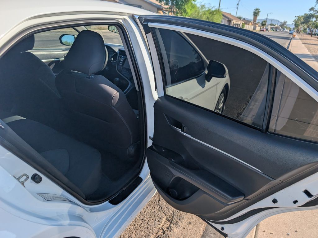 2020 Toyota Camry Image 11