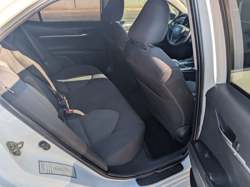 2020 Toyota Camry Image 12