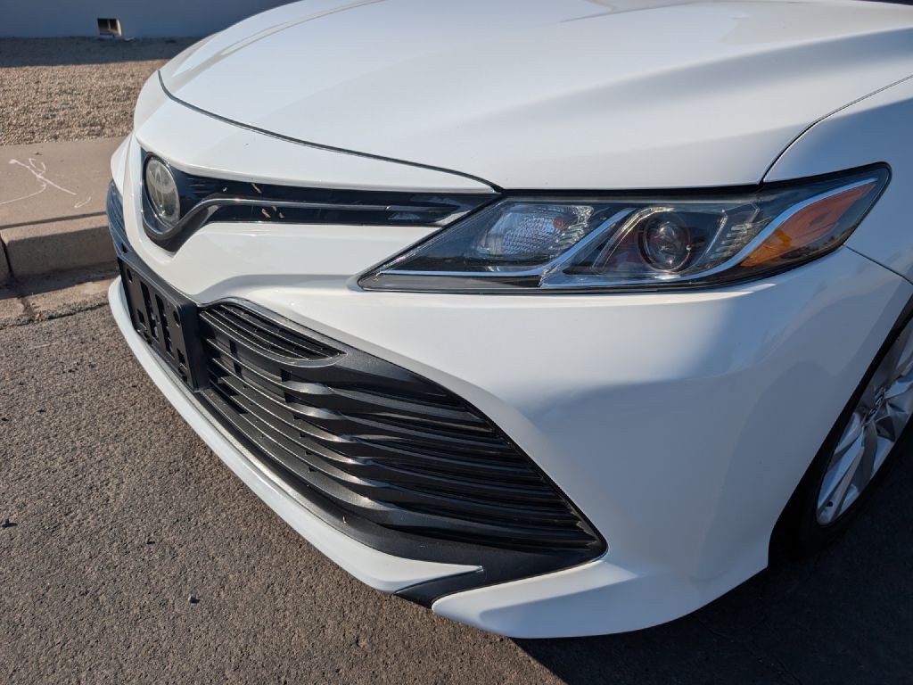2020 Toyota Camry Image 15