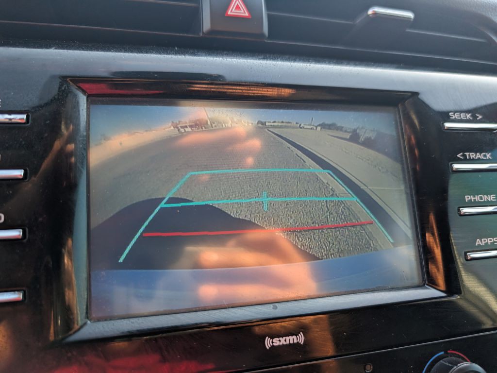 2020 Toyota Camry Image 21