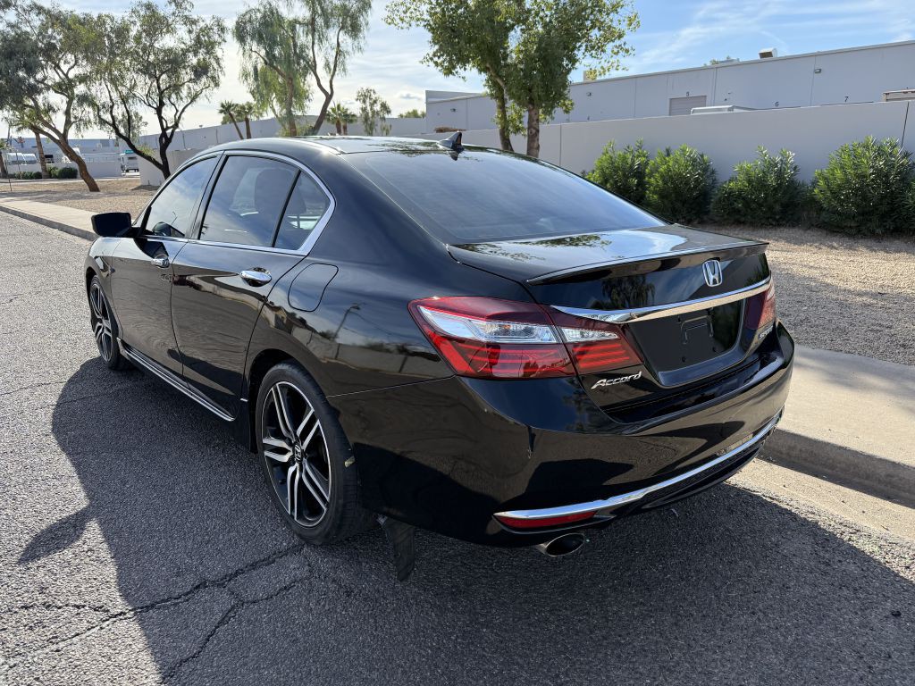 2017 Honda Accord Image 6