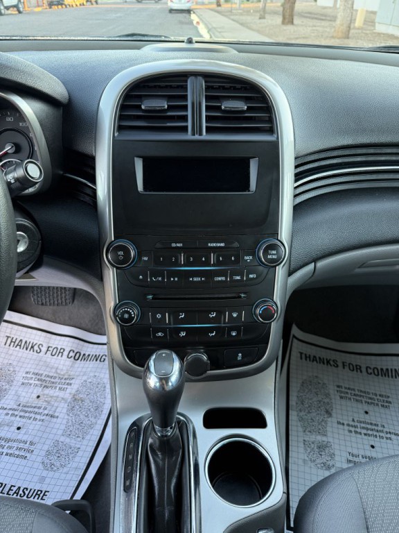 2015 Chevrolet Malibu Image 21