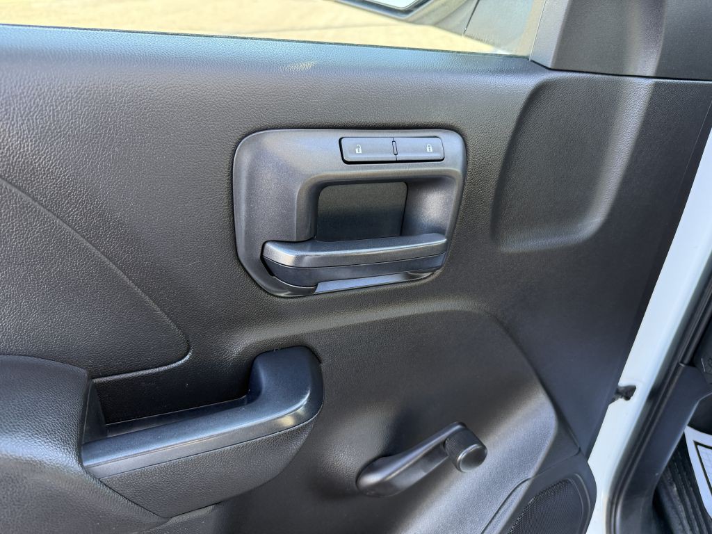 2017 Chevrolet Silverado 1500 Image 13