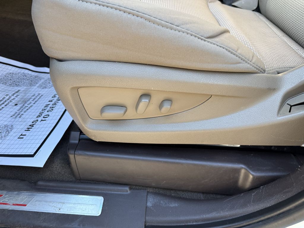 2014 Chevrolet Silverado 1500 Image 17