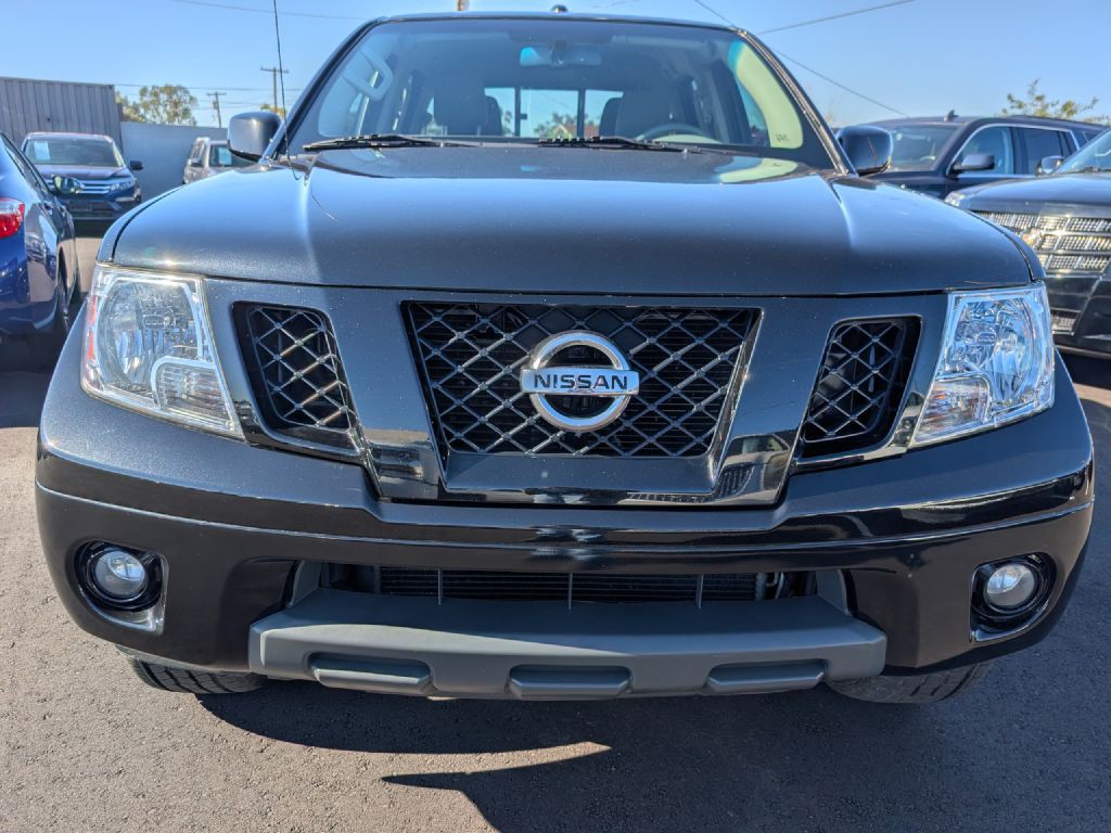 2018 Nissan Frontier Image 2