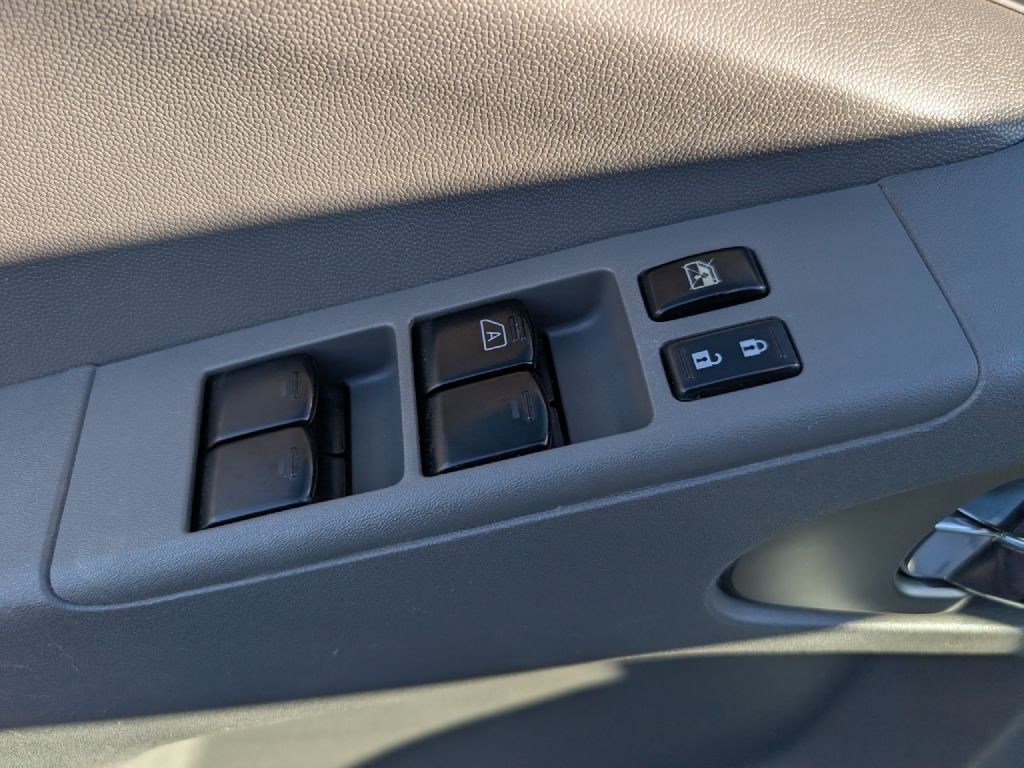 2018 Nissan Frontier Image 21