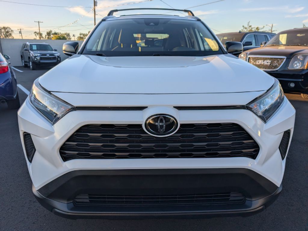 2021 Toyota Rav4 Image 2