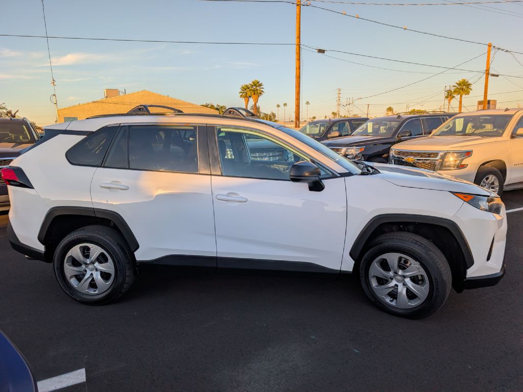 2021 Toyota Rav4 Image 4