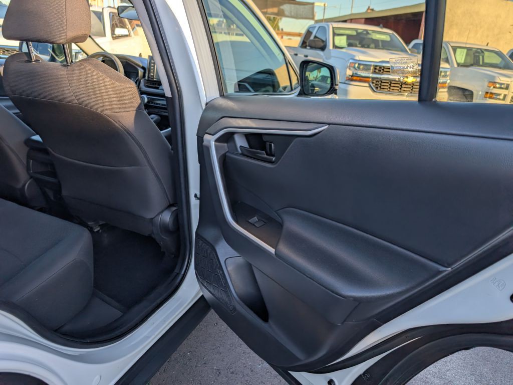 2021 Toyota Rav4 Image 14