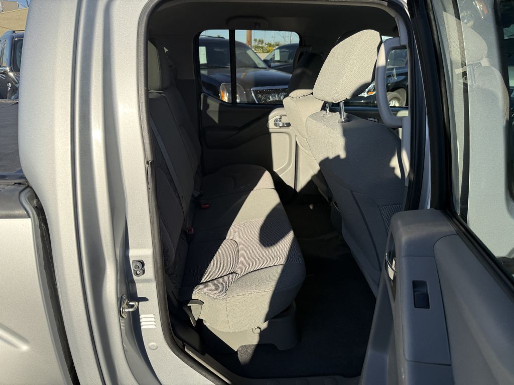 2019 Nissan Frontier Image 13