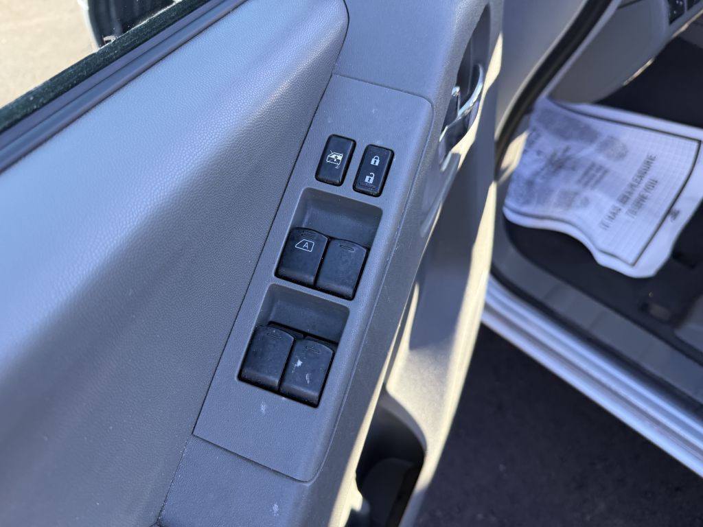 2019 Nissan Frontier Image 17