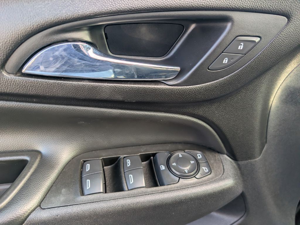 2021 Chevrolet Equinox Image 19