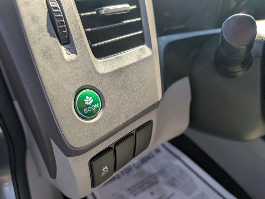 2012 Honda Civic Image 19