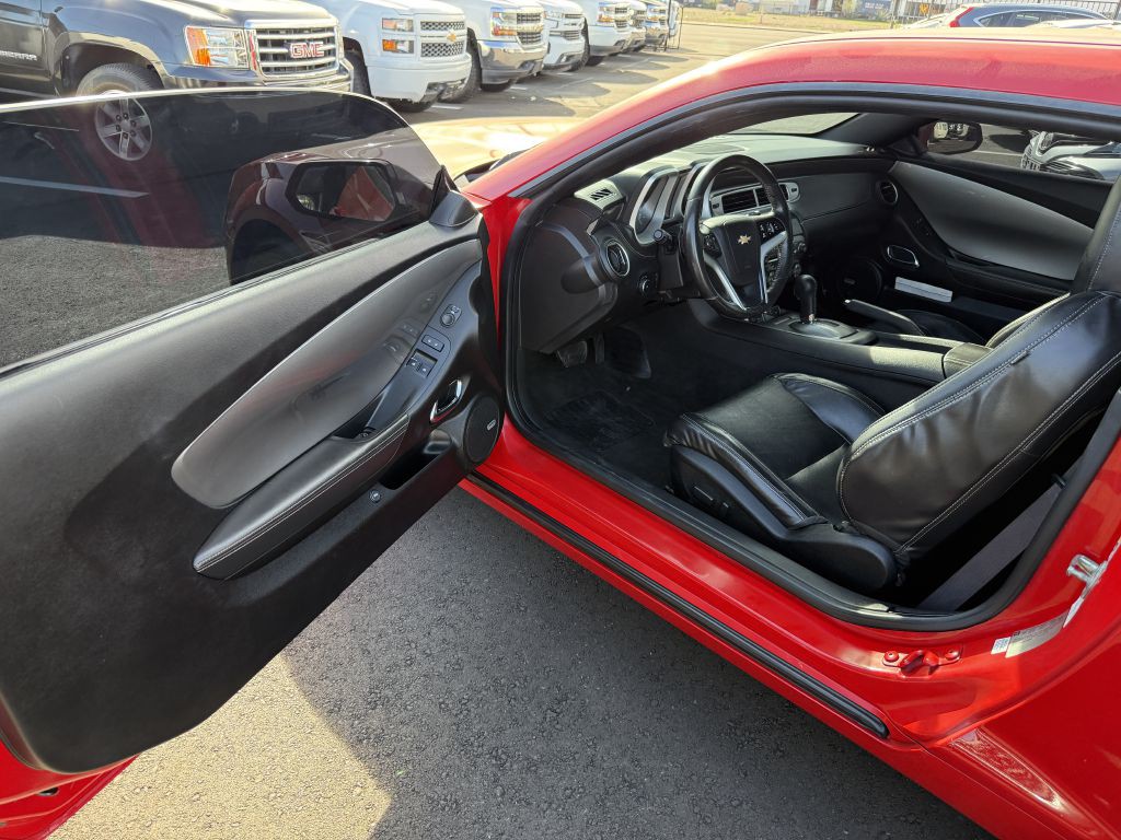 2012 Chevrolet Camaro Image 11