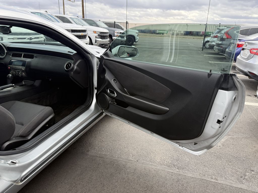 2010 Chevrolet Camaro Image 12