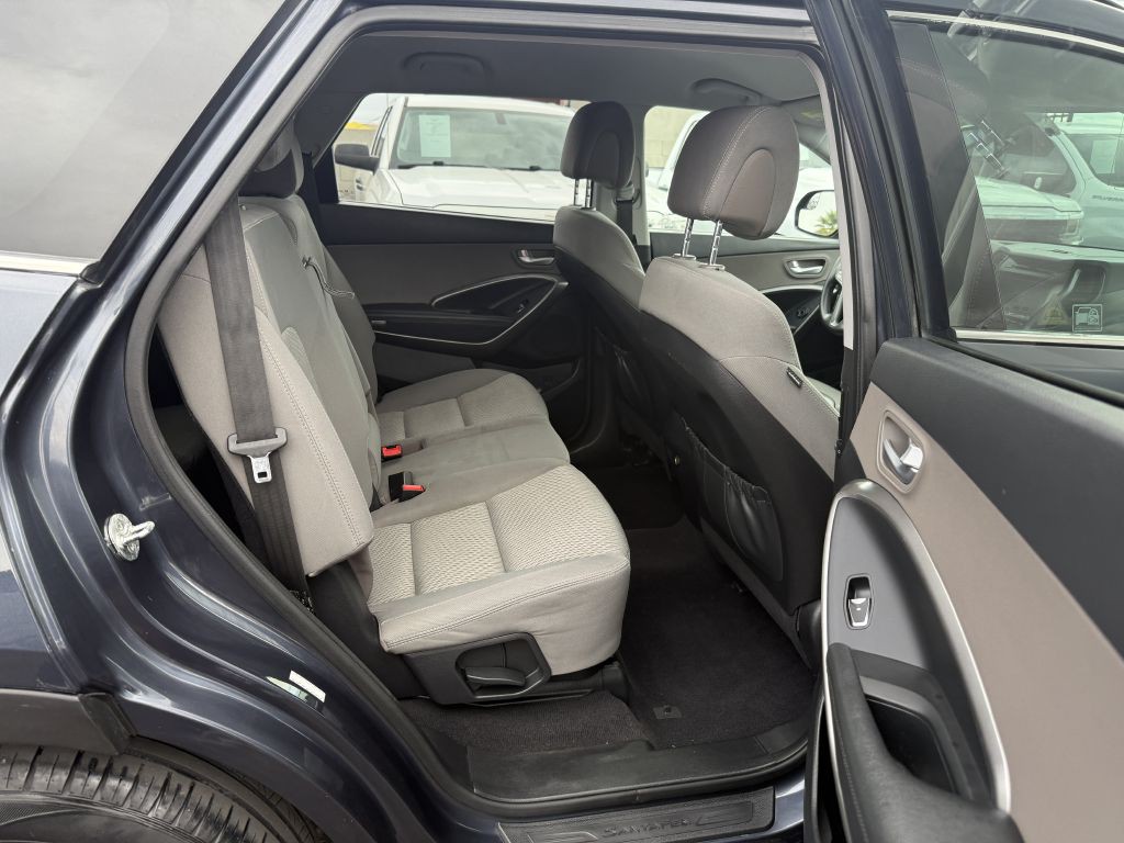 2018 Hyundai Santa Fe Image 14