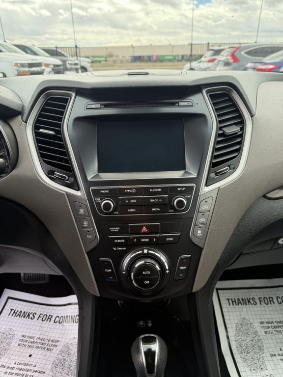 2018 Hyundai Santa Fe Image 22