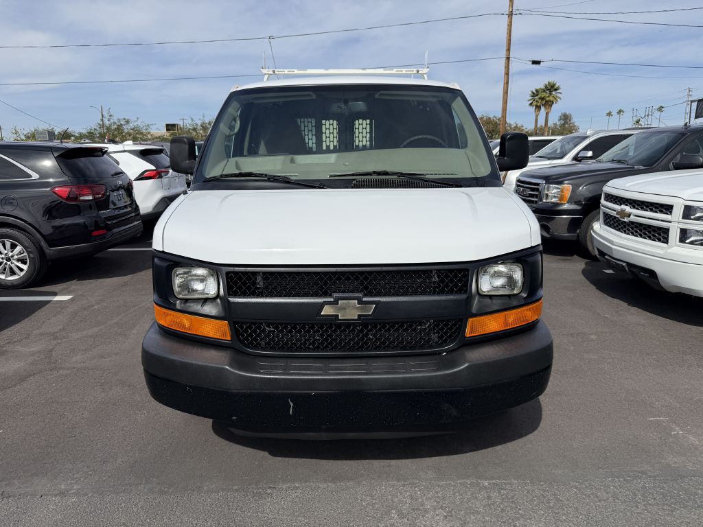 2014 Chevrolet Express Image 2