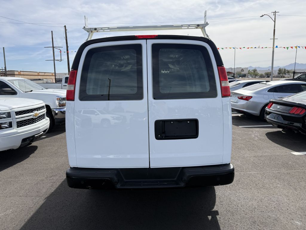 2014 Chevrolet Express Image 5