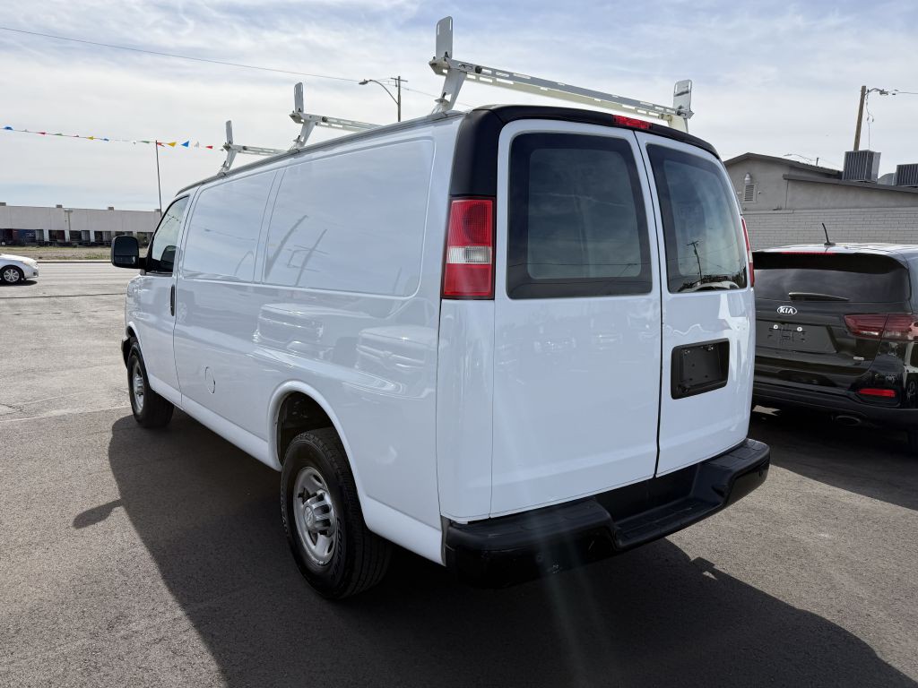 2014 Chevrolet Express Image 6