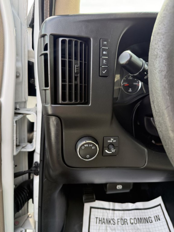 2014 Chevrolet Express Image 14