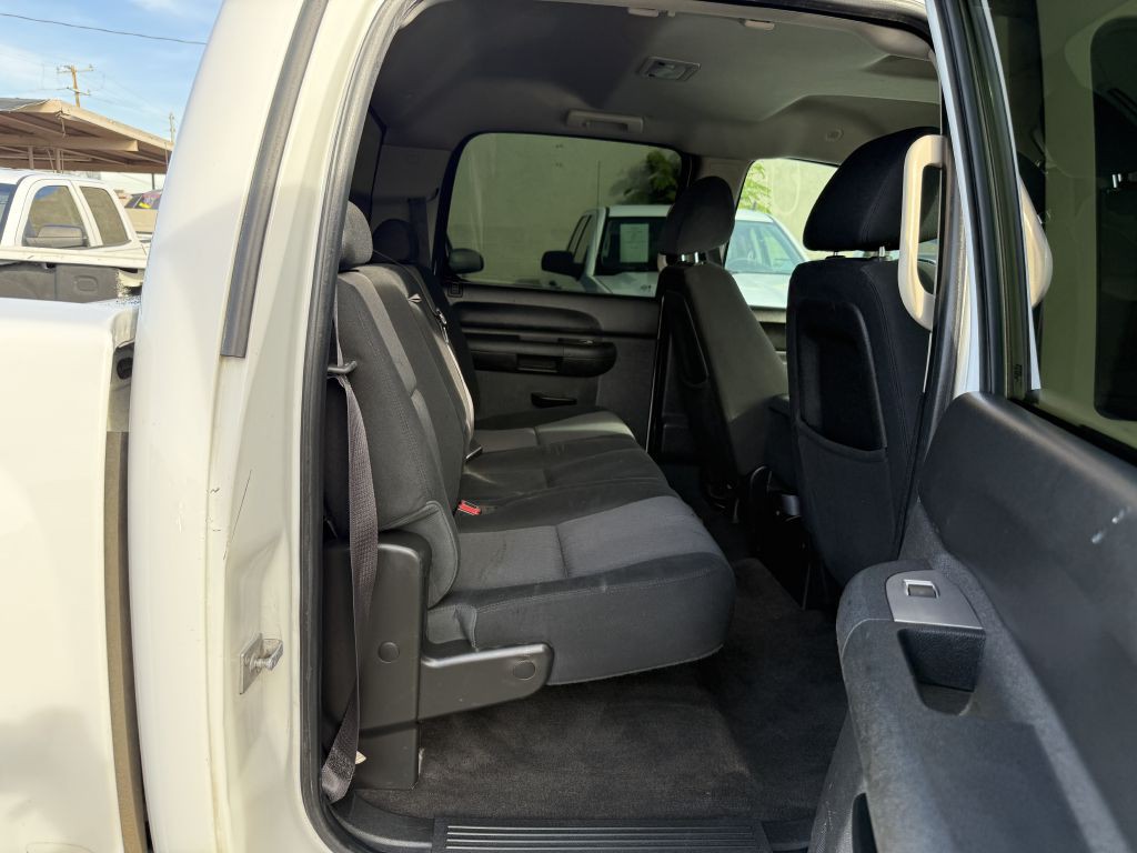 2013 Chevrolet Silverado 1500 Image 12