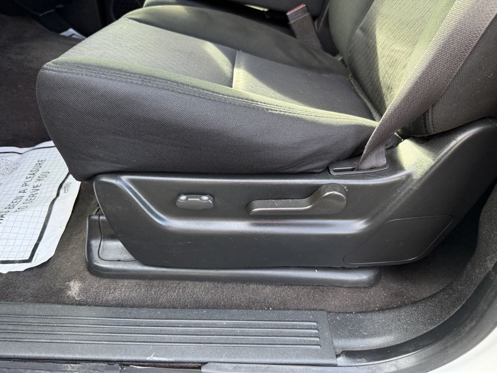 2013 Chevrolet Silverado 1500 Image 17