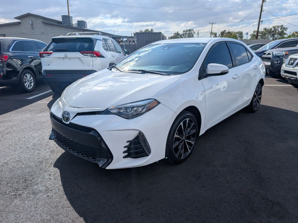 2019 Toyota Corolla Image 1