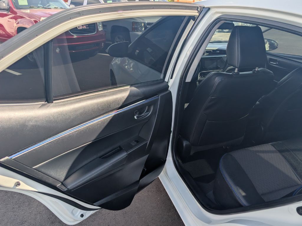 2019 Toyota Corolla Image 11
