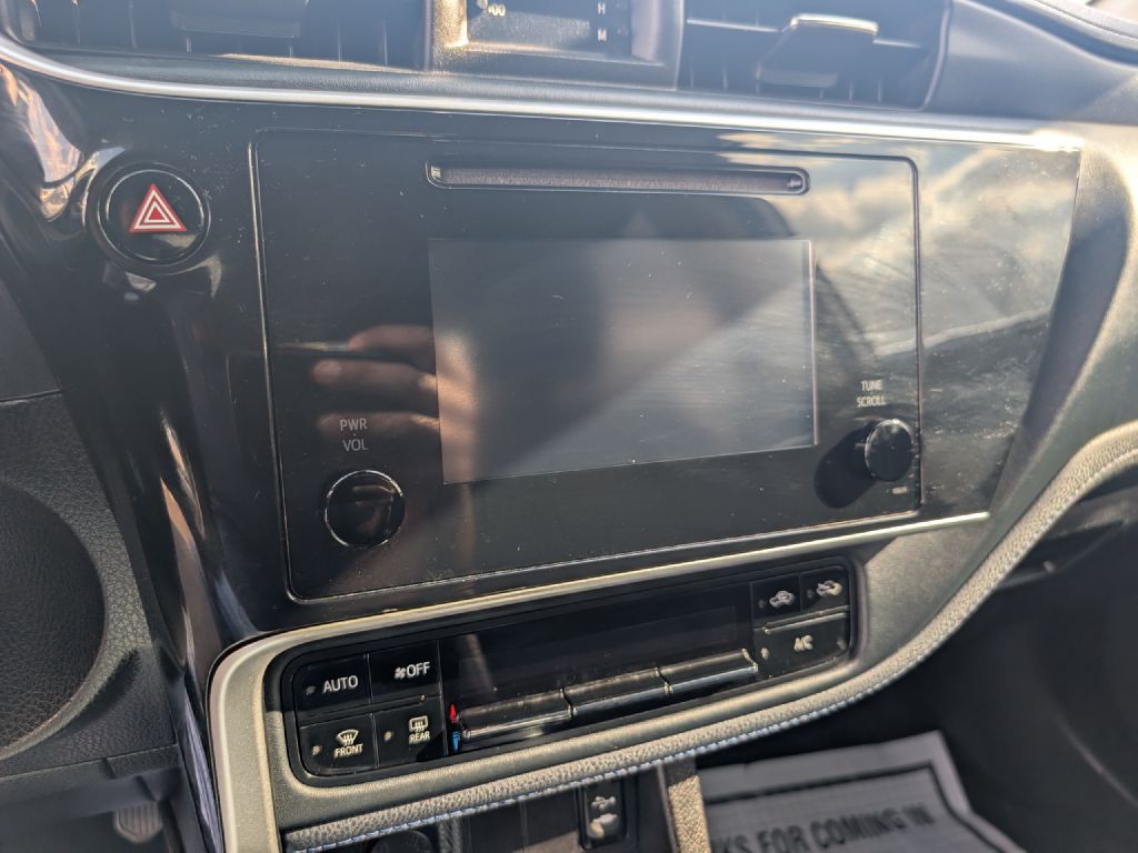 2019 Toyota Corolla Image 20