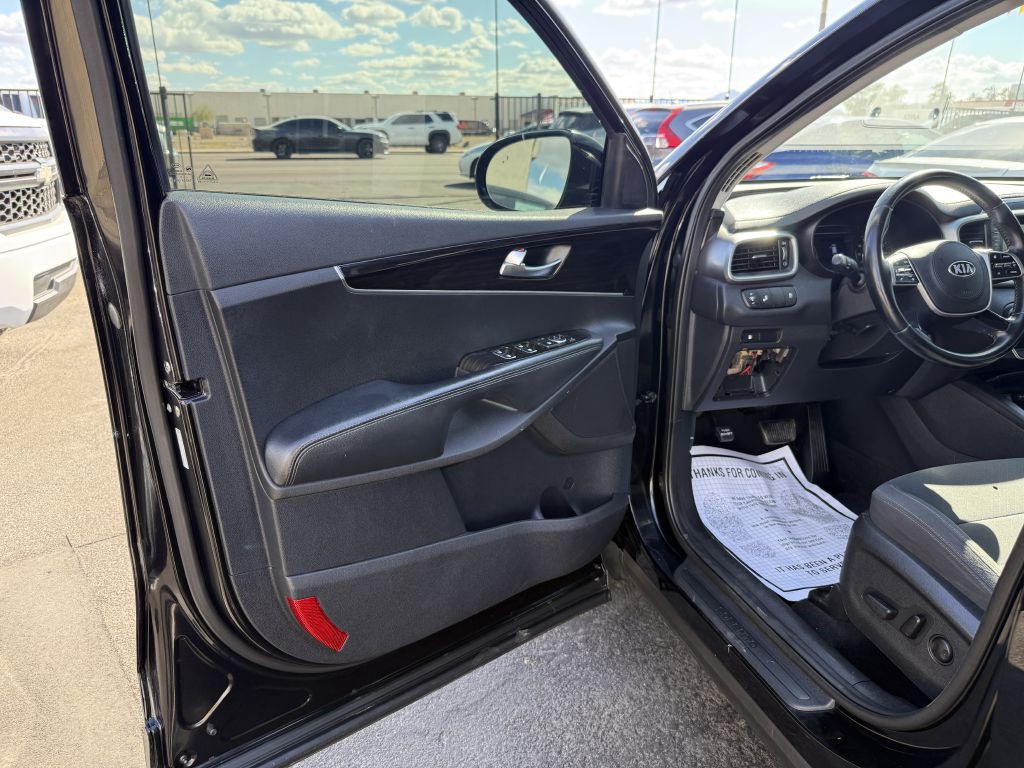 2020 Kia Sorento Image 9