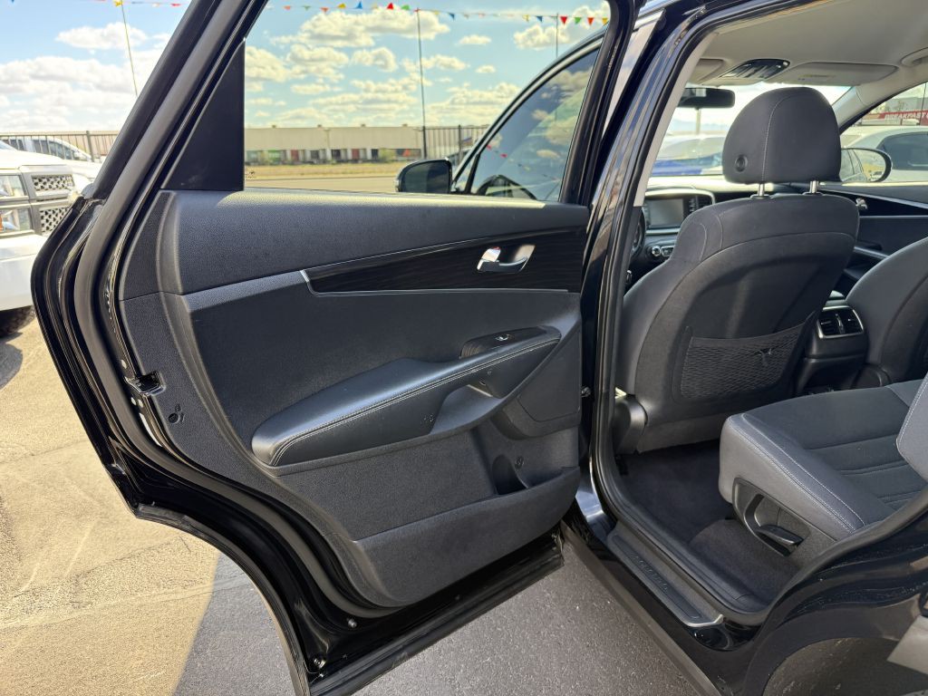 2020 Kia Sorento Image 11