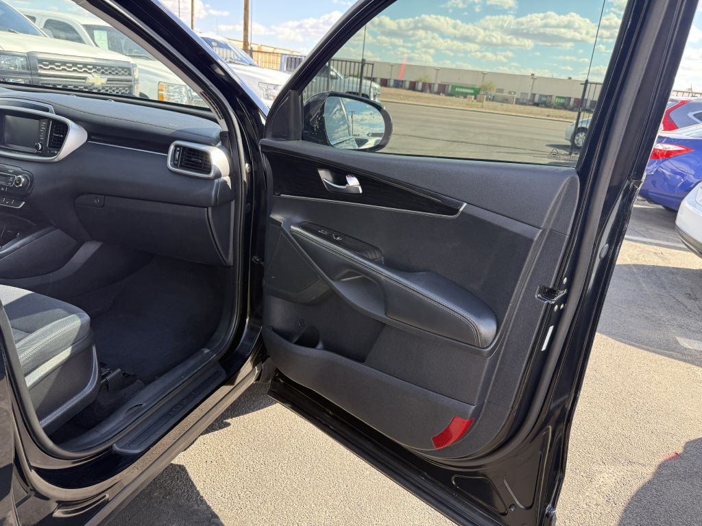 2020 Kia Sorento Image 18