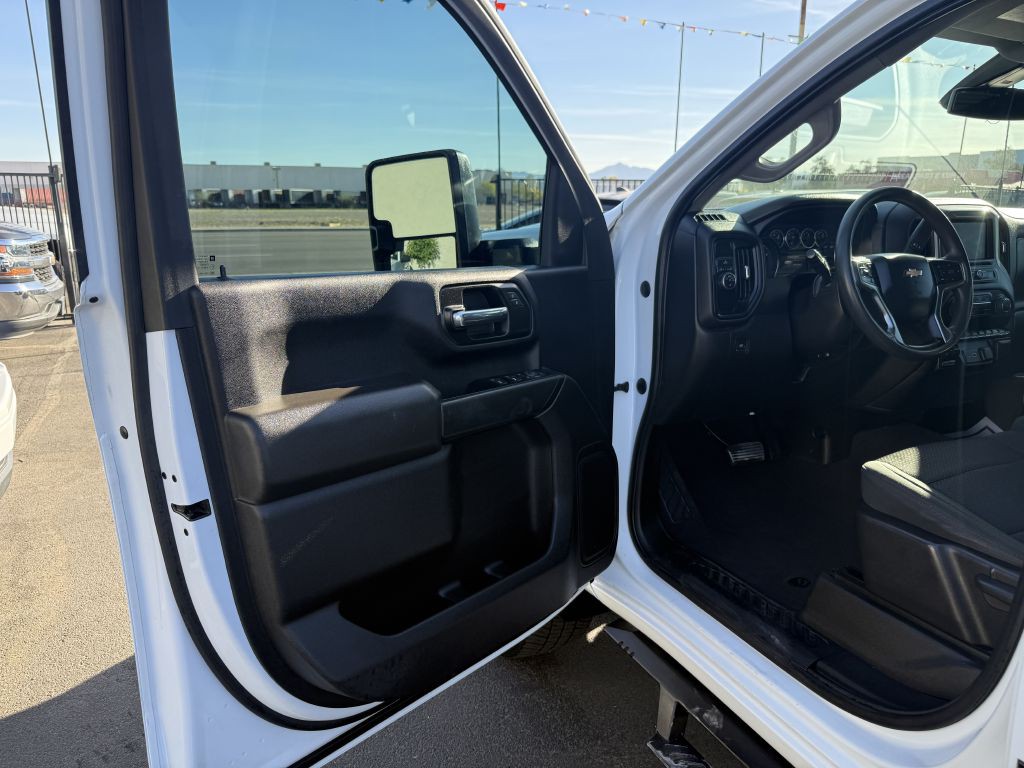 2022 Chevrolet Silverado 1500 Image 9