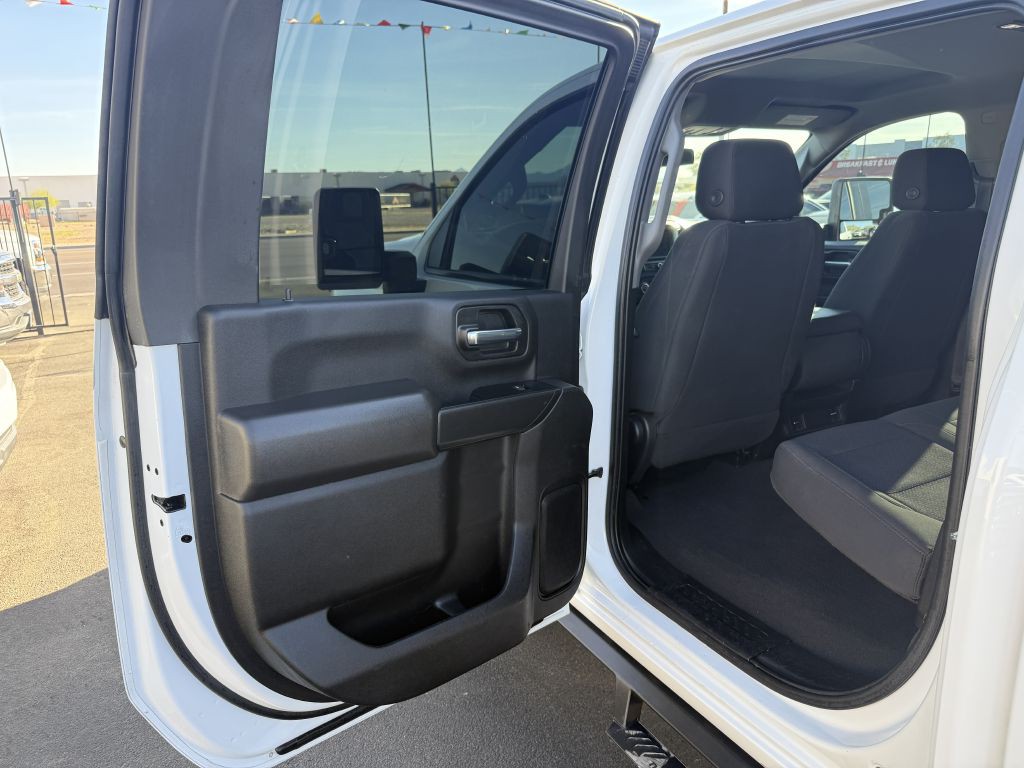 2022 Chevrolet Silverado 1500 Image 11