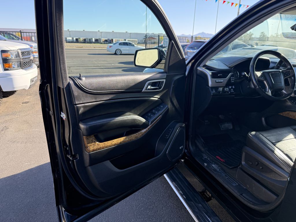 2015 GMC Yukon Image 8