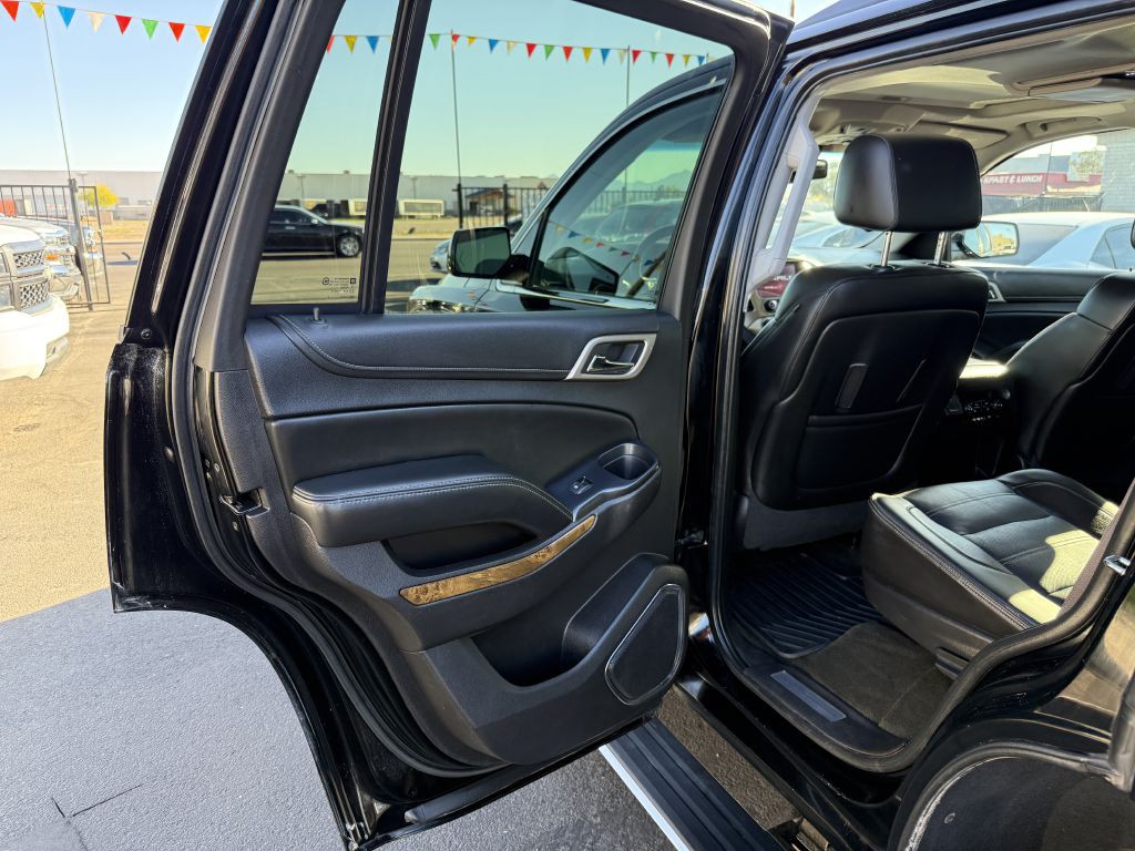 2015 GMC Yukon Image 9