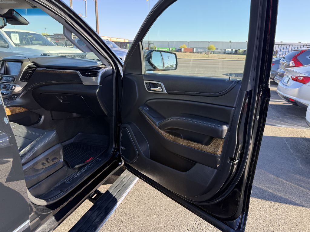 2015 GMC Yukon Image 16