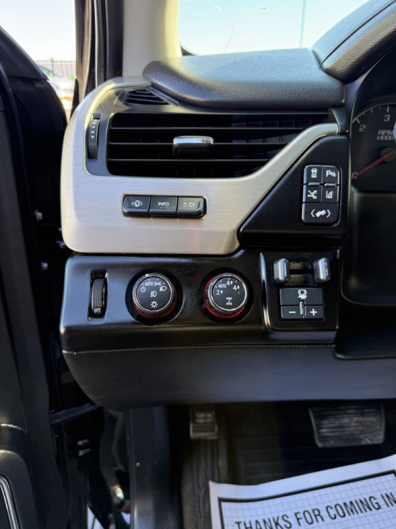 2015 GMC Yukon Image 23